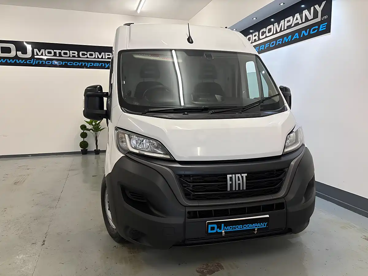 Used 2023 Fiat Ducato 35 Maxi M H2 White - Interior and Exterior details 10