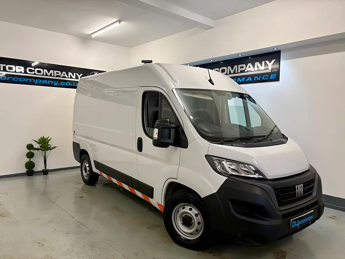 Used 2023 Fiat Ducato 35 Maxi M H2 White - Interior and Exterior details 4