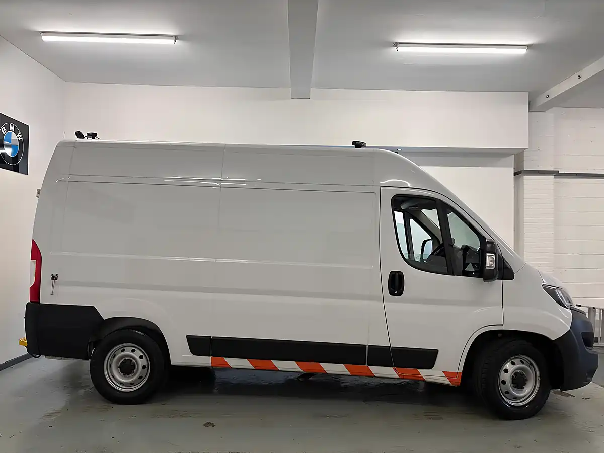 Used 2023 Fiat Ducato 35 Maxi M H2 White - Interior and Exterior details 8