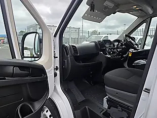 Used 2023 Fiat Ducato 35 Maxi White - Interior and Exterior details 8