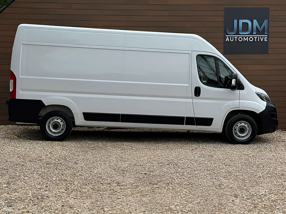 Used 2023 Fiat Ducato Tecnico Ducato White - Interior and Exterior details 2