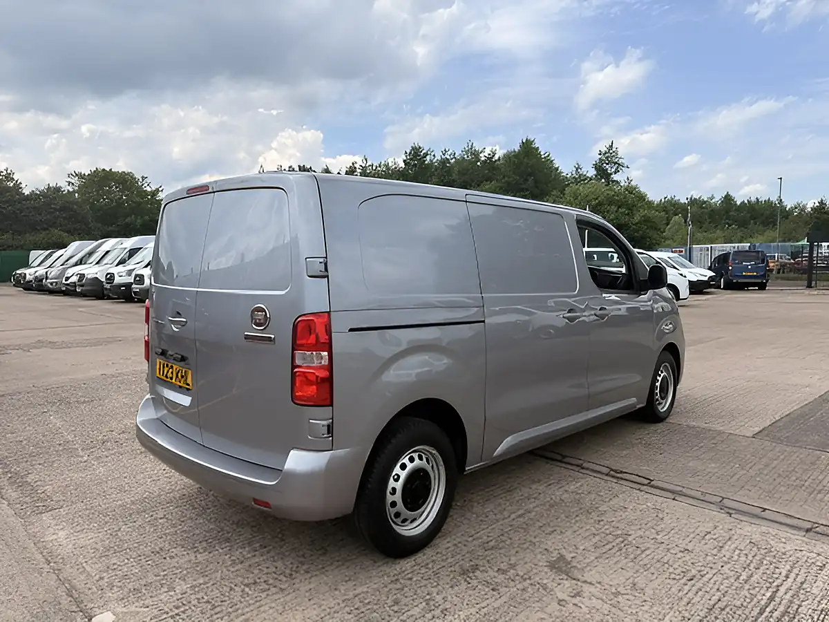 Used 2023 Fiat Scudo Tecnico Grey - Interior and Exterior details 3
