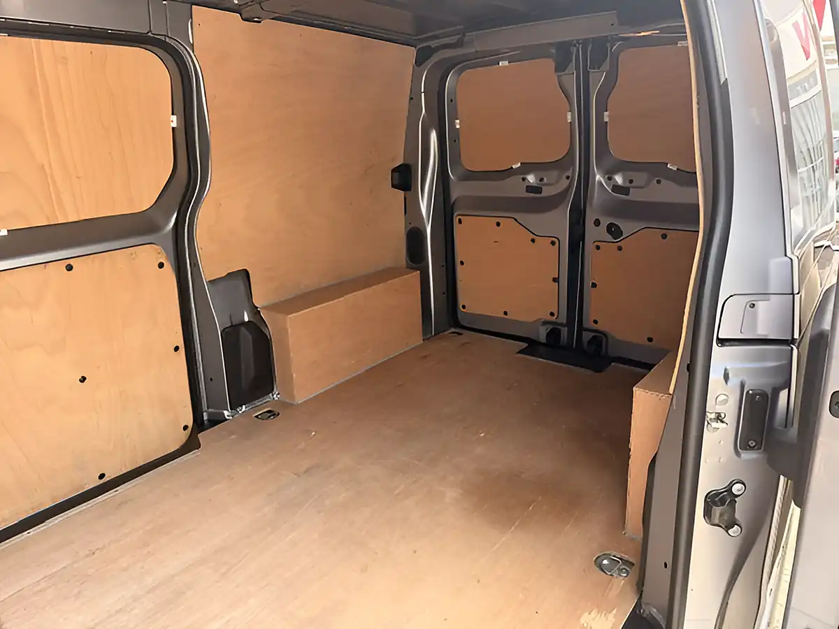 Used 2023 Fiat Scudo Tecnico Grey - Interior and Exterior details 9