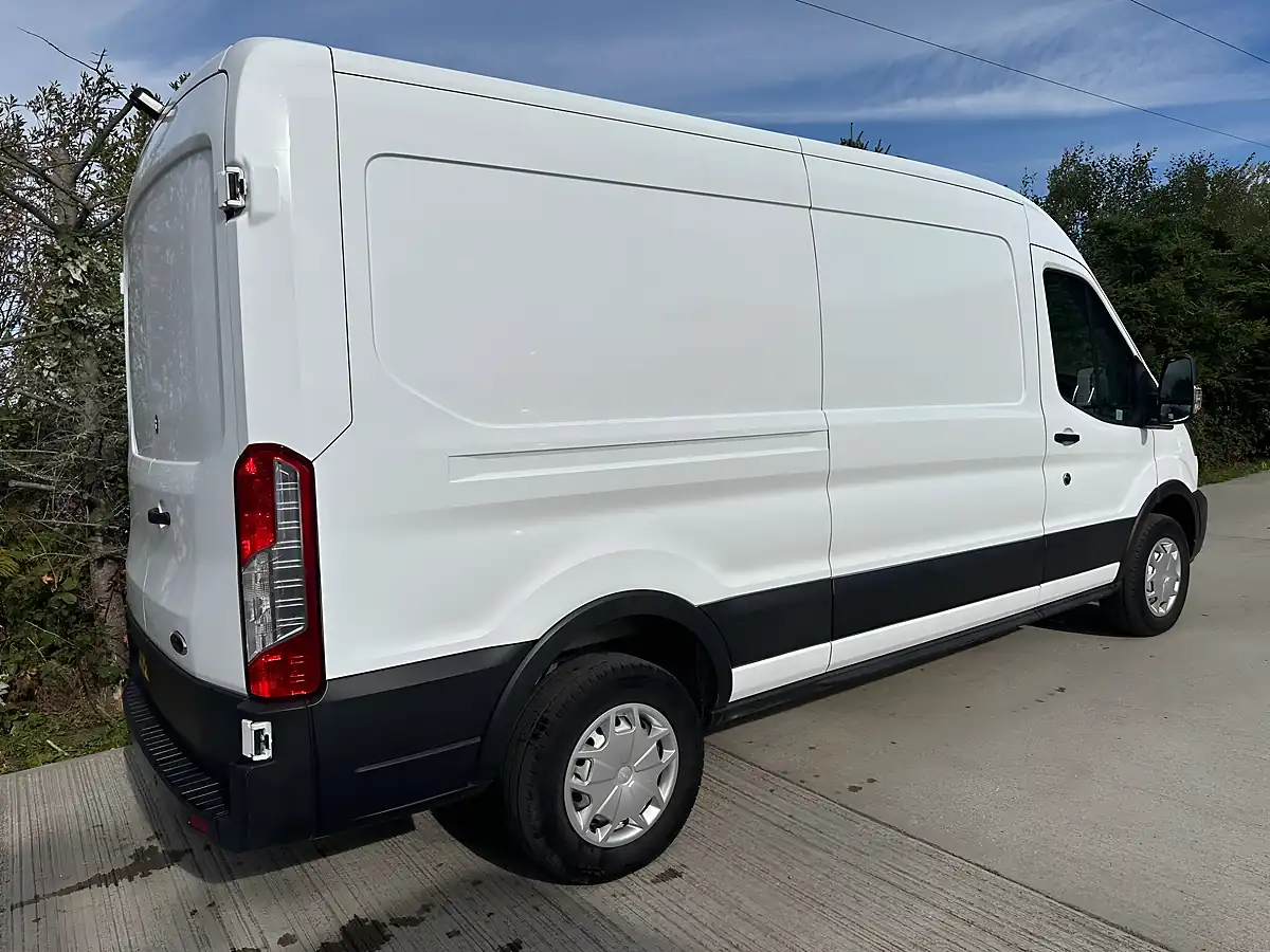 Used 2023 Ford E-Transit - Interior and Exterior details 8