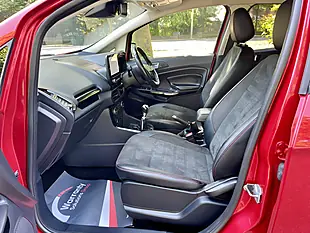 Used 2023 Ford Ecosport ST-Line Red - Interior and Exterior details 12