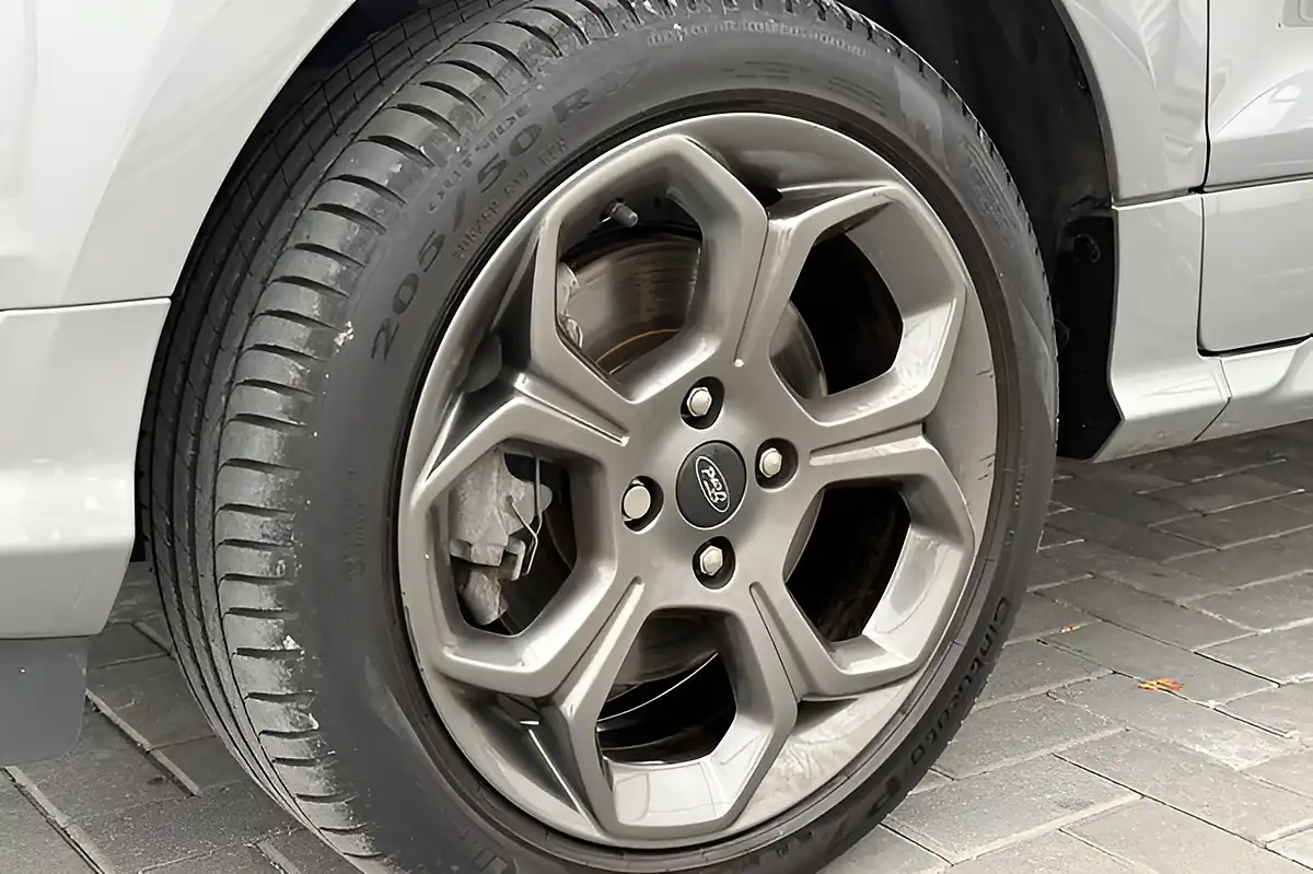 Used 2023 Ford Ecosport ST-Line Silver - Interior and Exterior details 4