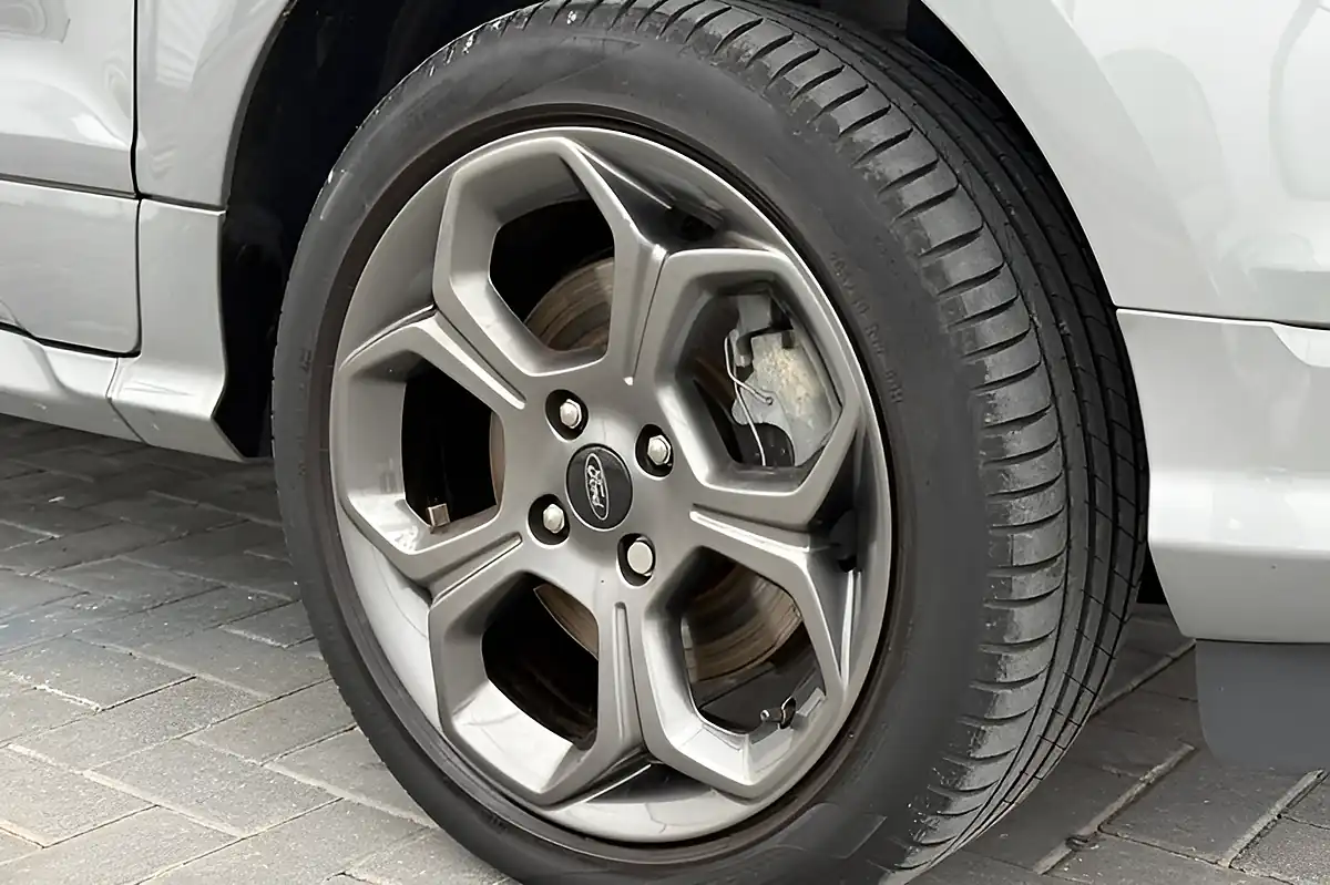 Used 2023 Ford Ecosport ST-Line Silver - Interior and Exterior details 7