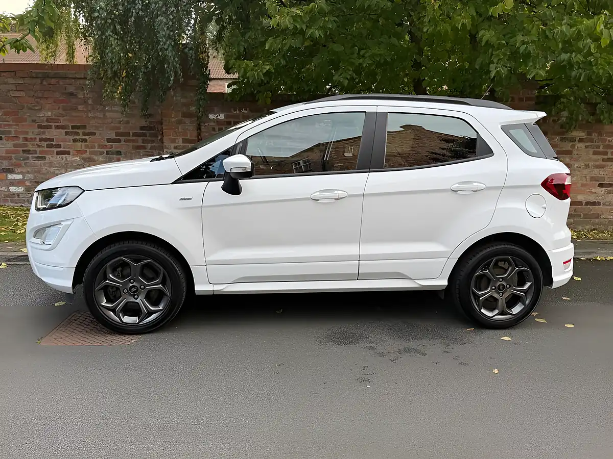 Used 2023 Ford Ecosport ST-Line White - Interior and Exterior details 9