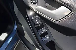 Used 2023 Ford Fiesta Active Chrome Blue - Interior and Exterior details 15