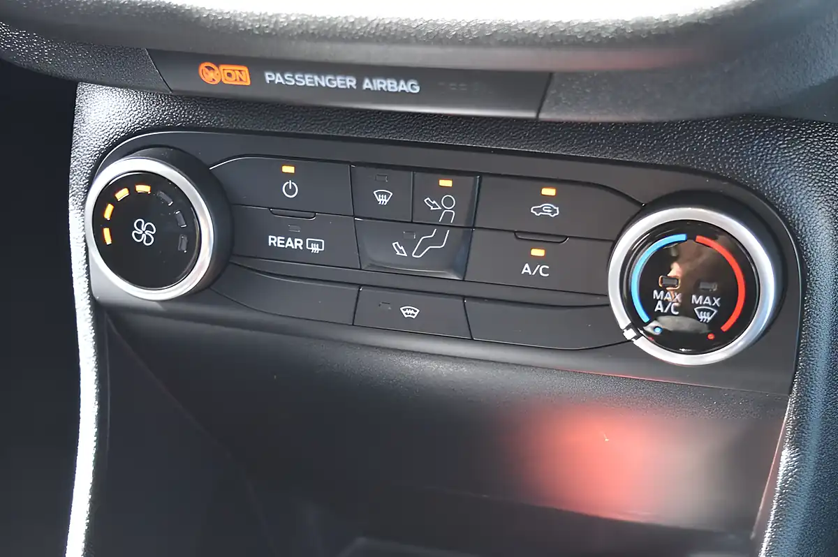 Used 2023 Ford Fiesta Active Chrome Blue - Interior and Exterior details 18