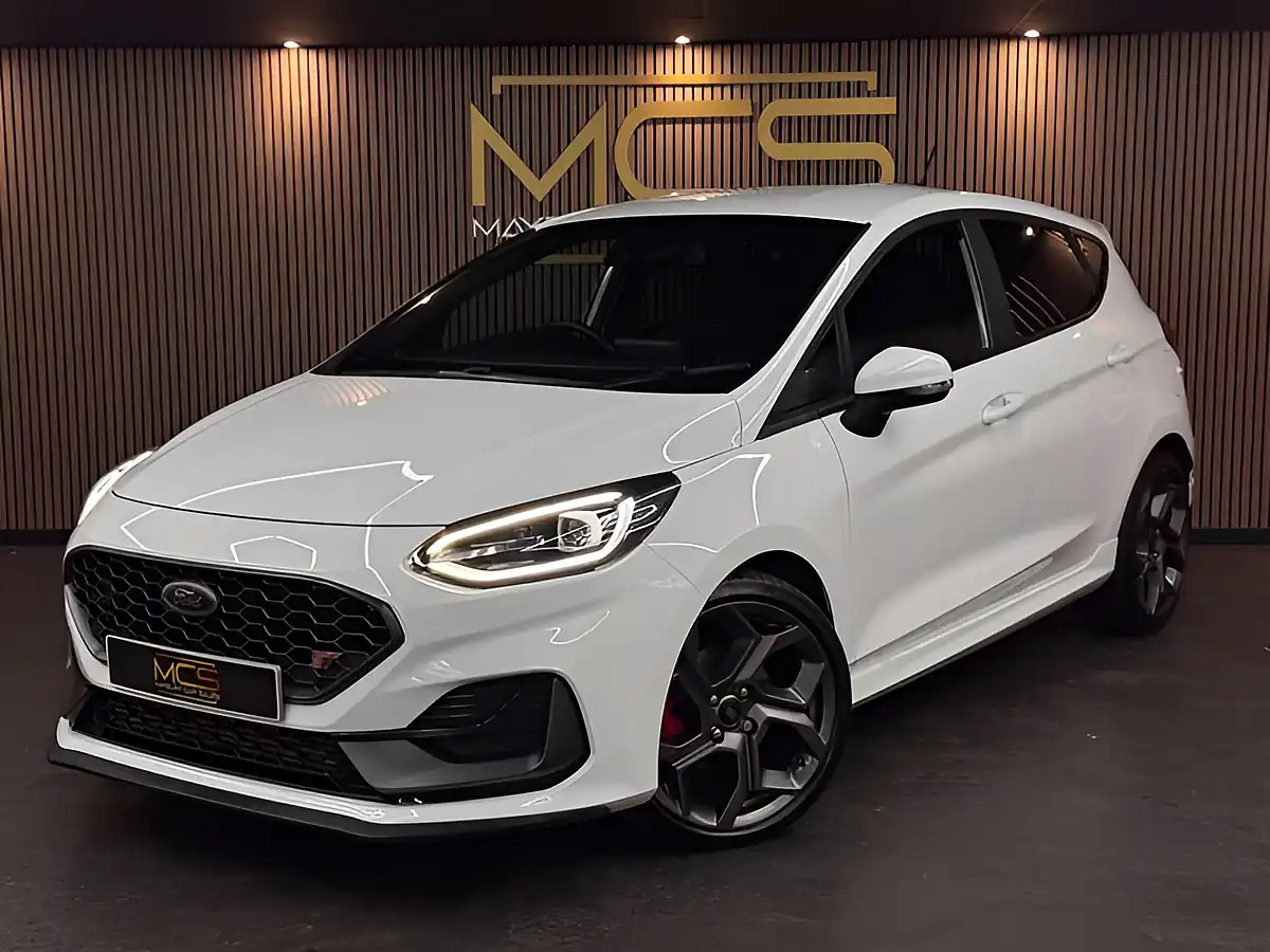 Used 2023 Ford Fiesta ST-3 White - Front View