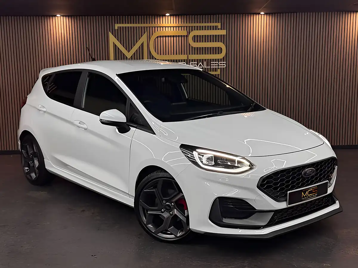Used 2023 Ford Fiesta ST-3 White - Interior and Exterior details 3