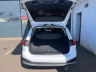Used 2023 Ford Focus Active Frozen White - Interior and Exterior details 13
