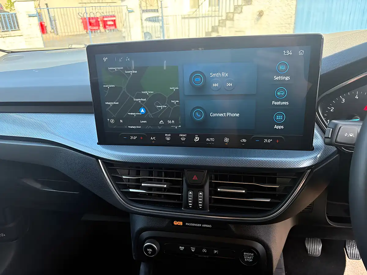 Used 2023 Ford Focus Active White - Interior and Exterior details 16