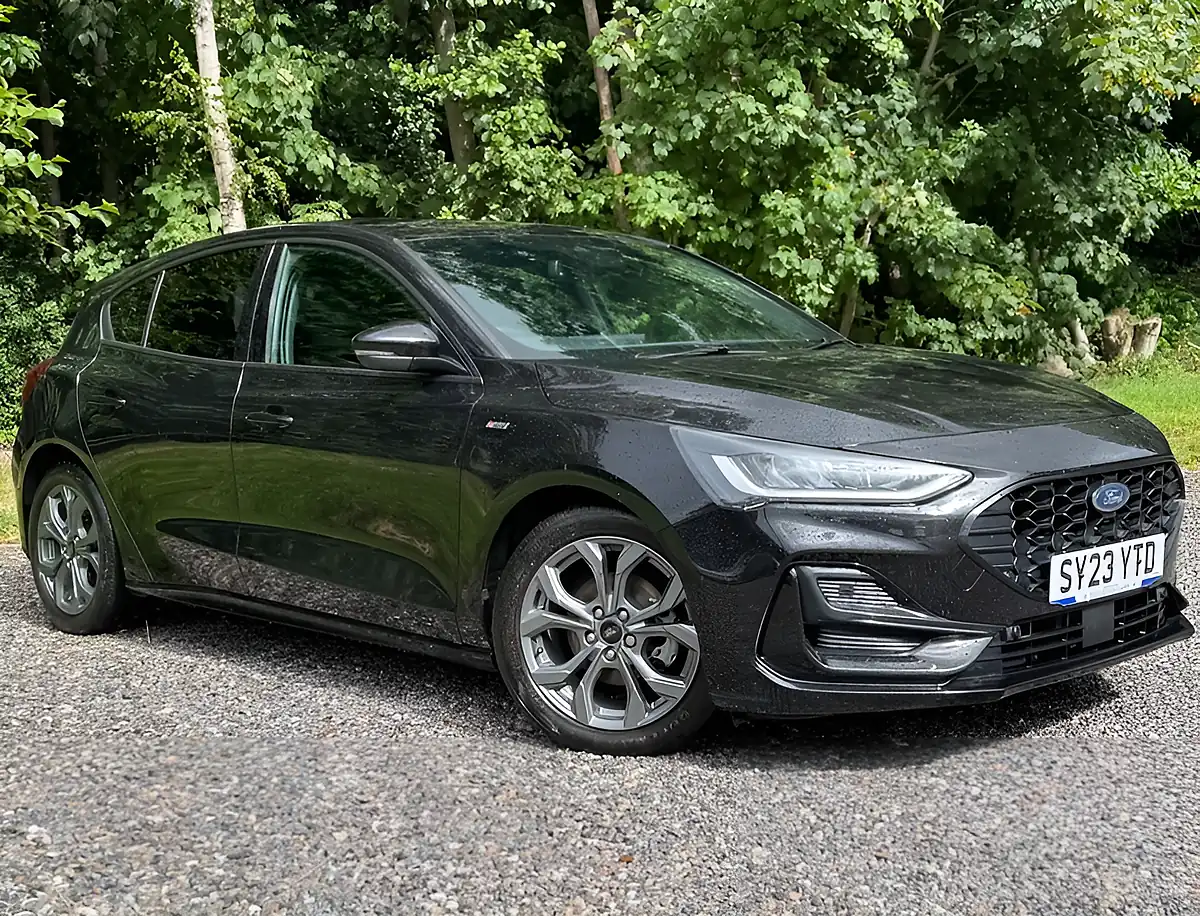 Used 2023 Ford Focus ST-Line Agate Black - Front View