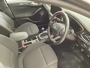 Used 2023 Ford Focus ST-Line Black - Interior and Exterior details 7