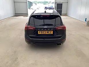 Used 2023 Ford Focus ST-Line Black - Interior and Exterior details 9