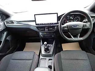 Used 2023 Ford Focus ST-Line Edition Frozen White - Interior and Exterior details 6