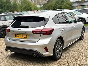 Used 2023 Ford Focus ST-Line Silver - Interior and Exterior details 4