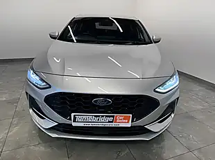Used 2023 Ford Focus ST-Line Silver - Interior and Exterior details 13
