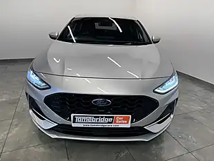 Used 2023 Ford Focus ST-Line Silver - Interior and Exterior details 15