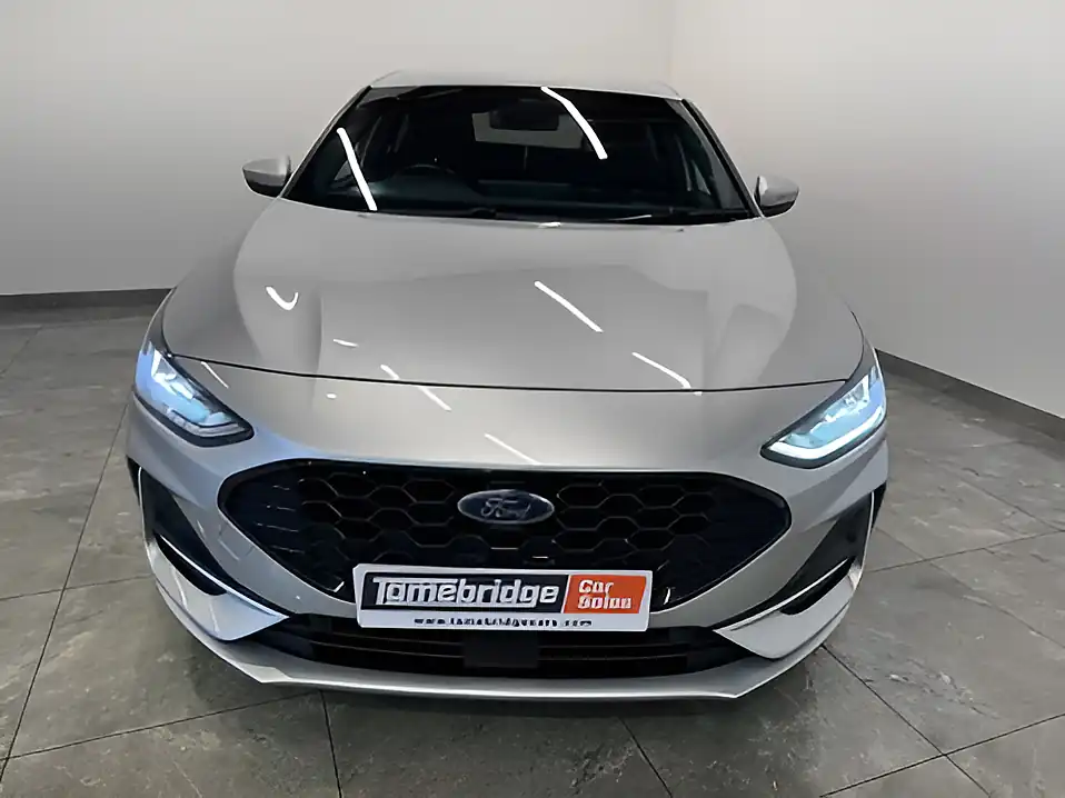 Used 2023 Ford Focus ST-Line Silver - Interior and Exterior details 18