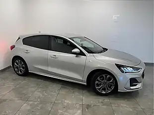 Used 2023 Ford Focus ST-Line Silver - Interior and Exterior details 8