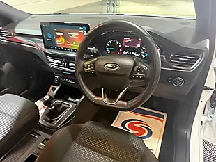 Used 2023 Ford Focus ST-Line White - Interior and Exterior details 17