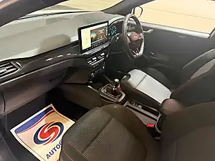 Used 2023 Ford Focus ST-Line White - Interior and Exterior details 18