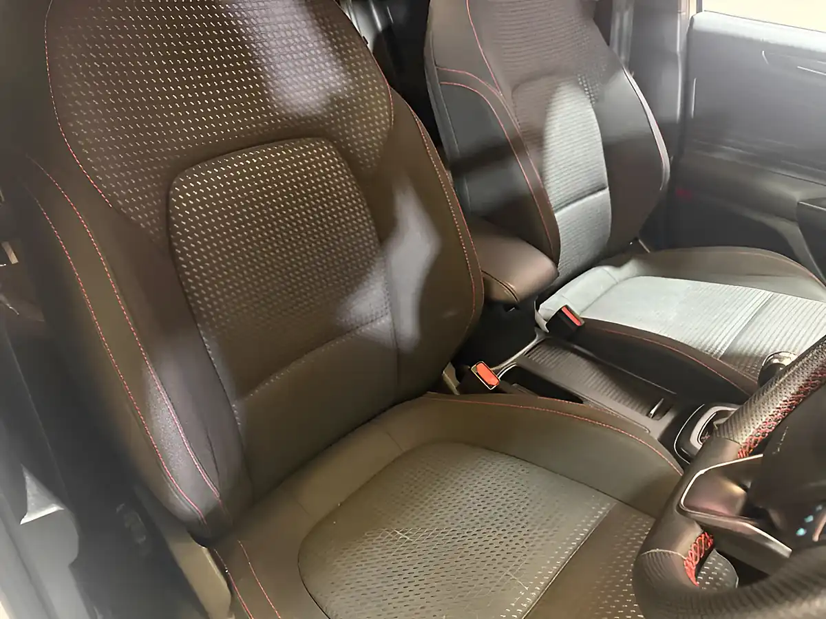 Used 2023 Ford Focus ST-Line White - Interior and Exterior details 19