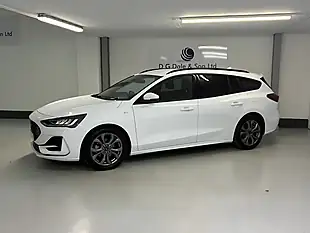 Used 2023 Ford Focus ST-Line White - Interior and Exterior details 6