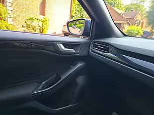 Used 2023 Ford Focus ST-Line X Blue - Interior and Exterior details 10