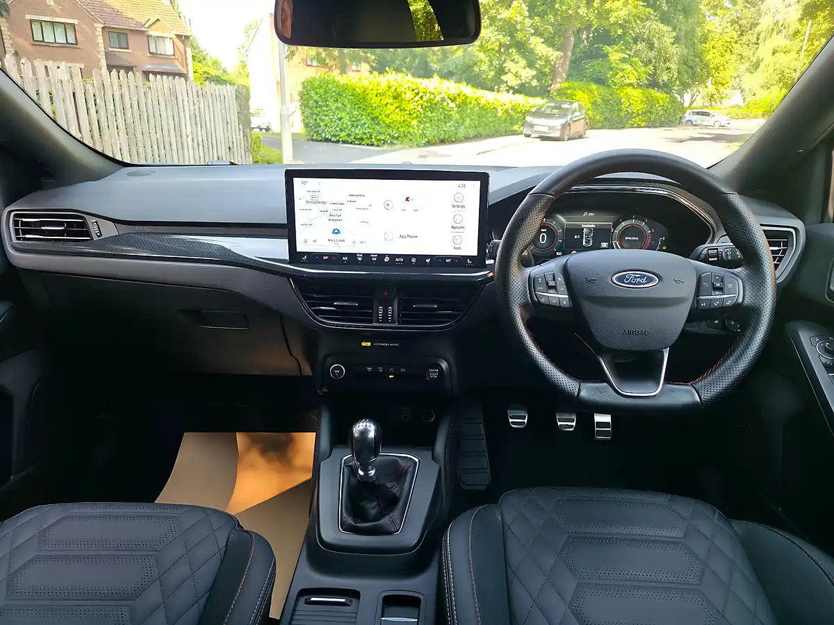Used 2023 Ford Focus ST-Line X Blue - Interior and Exterior details 11