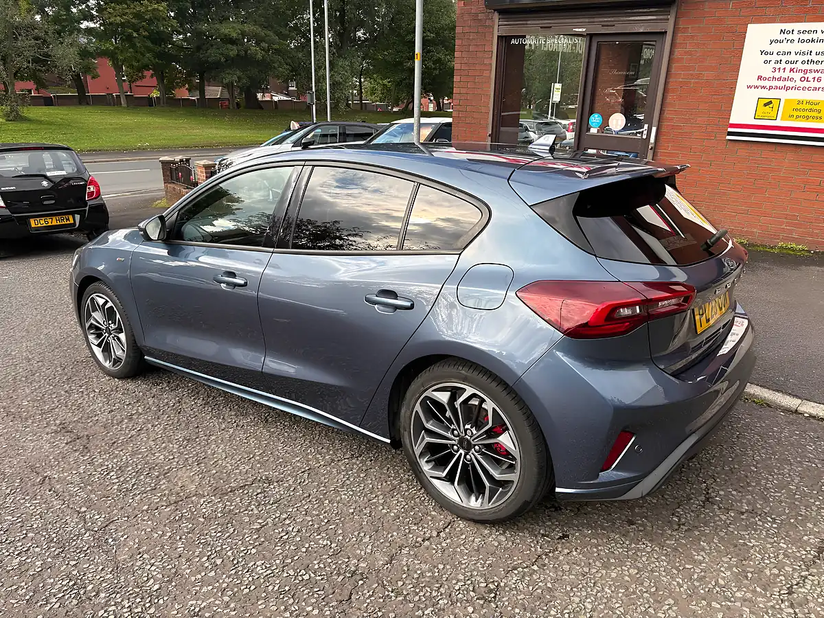 Used 2023 Ford Focus ST-Line X Blue - Interior and Exterior details 5
