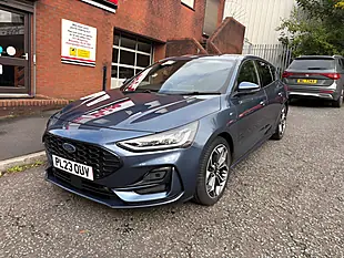 Used 2023 Ford Focus ST-Line X Blue - Interior and Exterior details 7