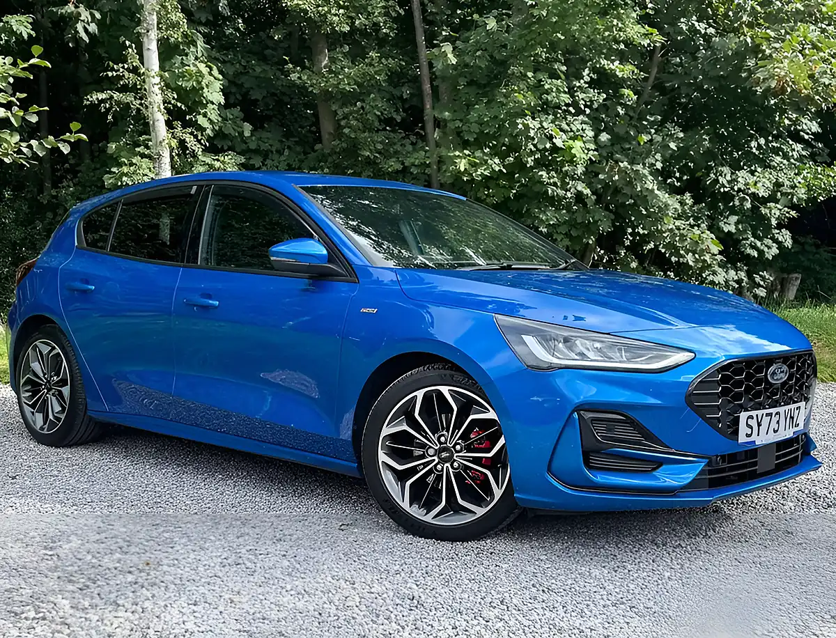 Used 2023 Ford Focus ST-Line X Edition Desert Island Blue - Front View