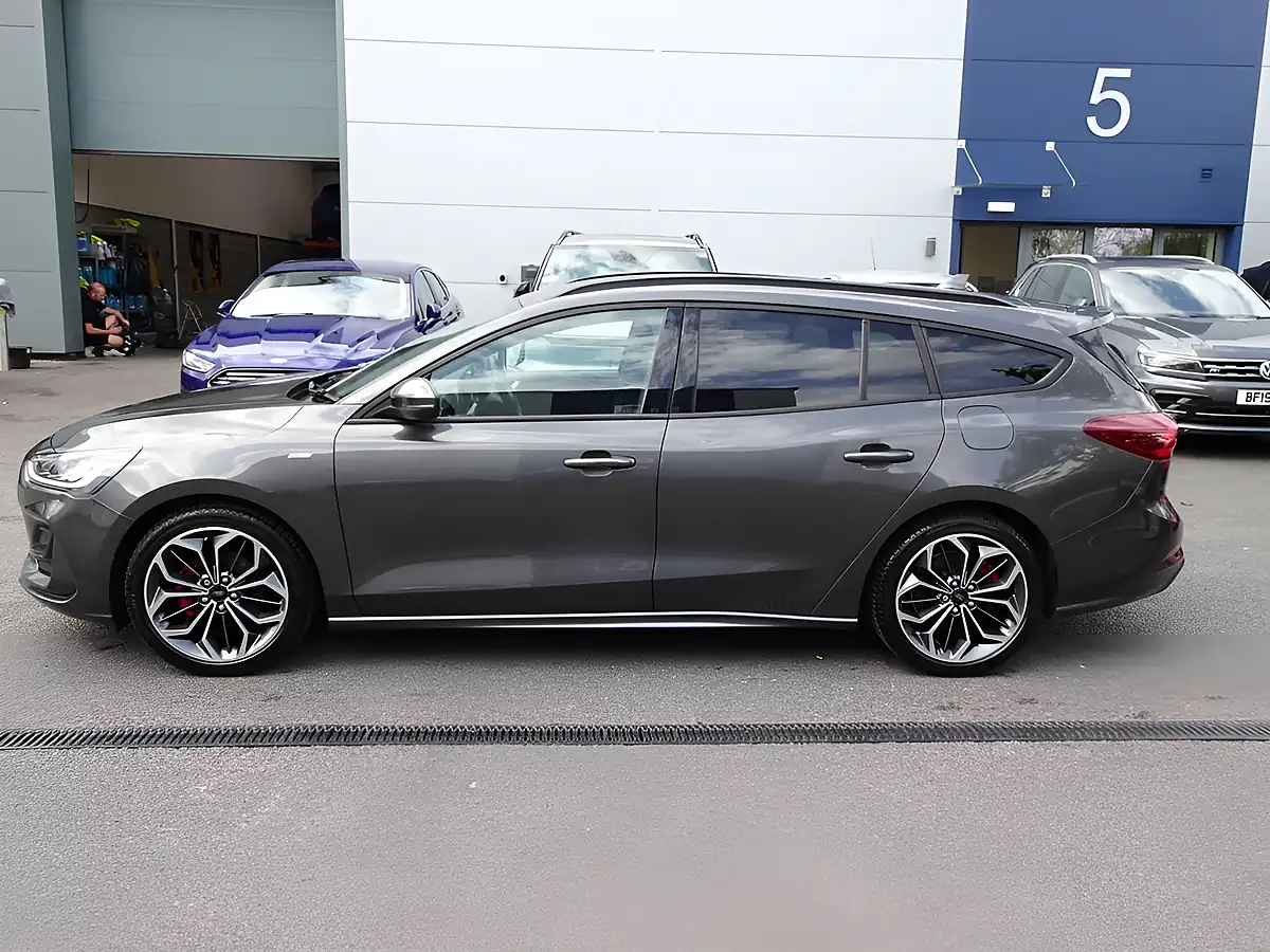 Used 2023 Ford Focus ST-Line X Edition Magnetic Grey - Interior and Exterior details 11