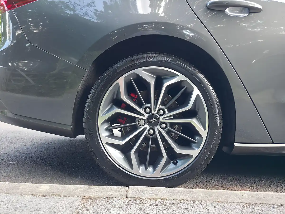 Used 2023 Ford Focus ST-Line X Grey - Interior and Exterior details 15