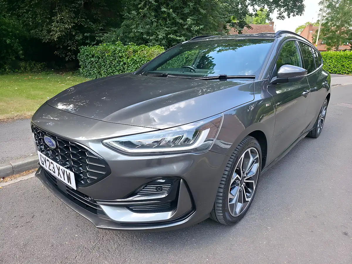 Used 2023 Ford Focus ST-Line X Grey - Interior and Exterior details 3