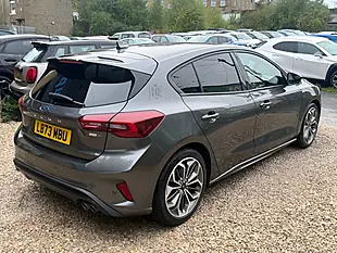 Used 2023 Ford Focus ST-Line X Grey - Interior and Exterior details 5