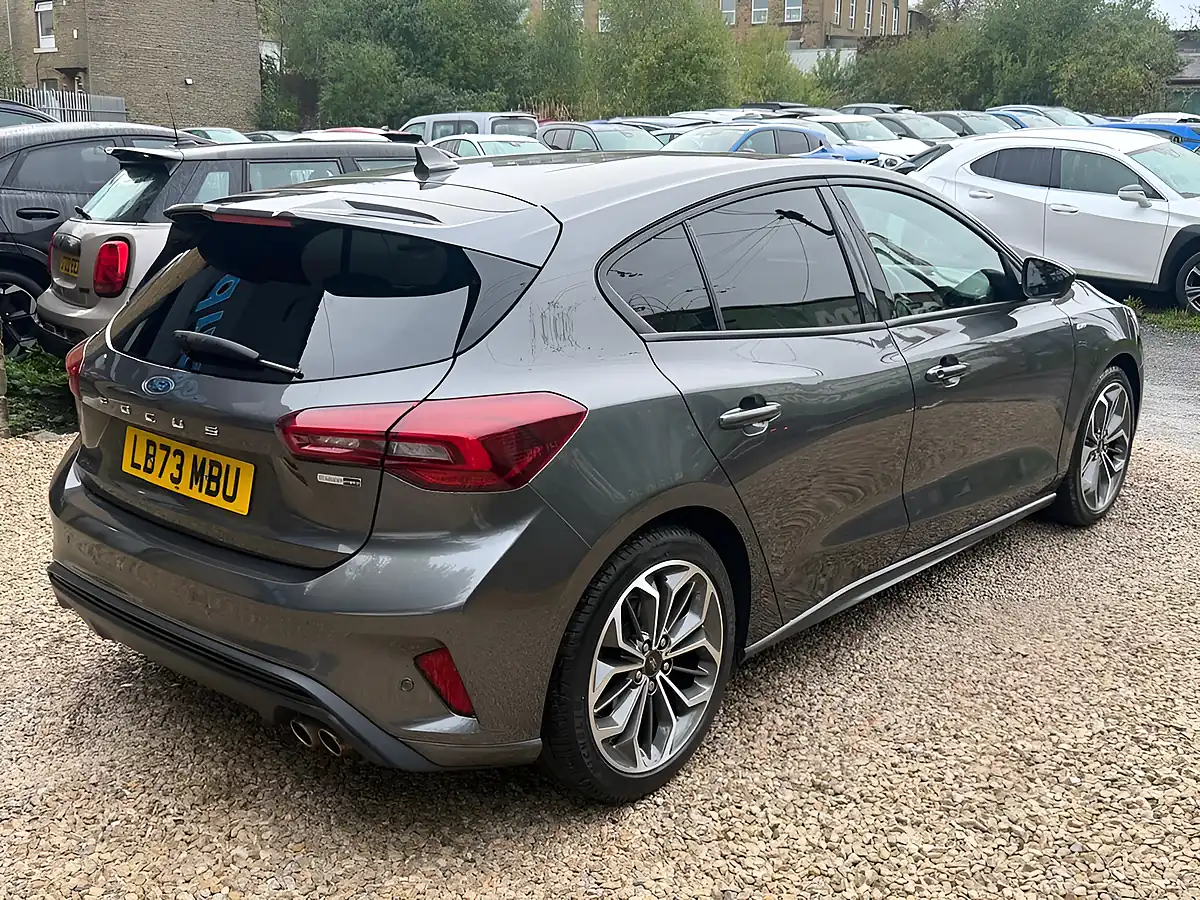 Used 2023 Ford Focus ST-Line X Grey - Interior and Exterior details 5