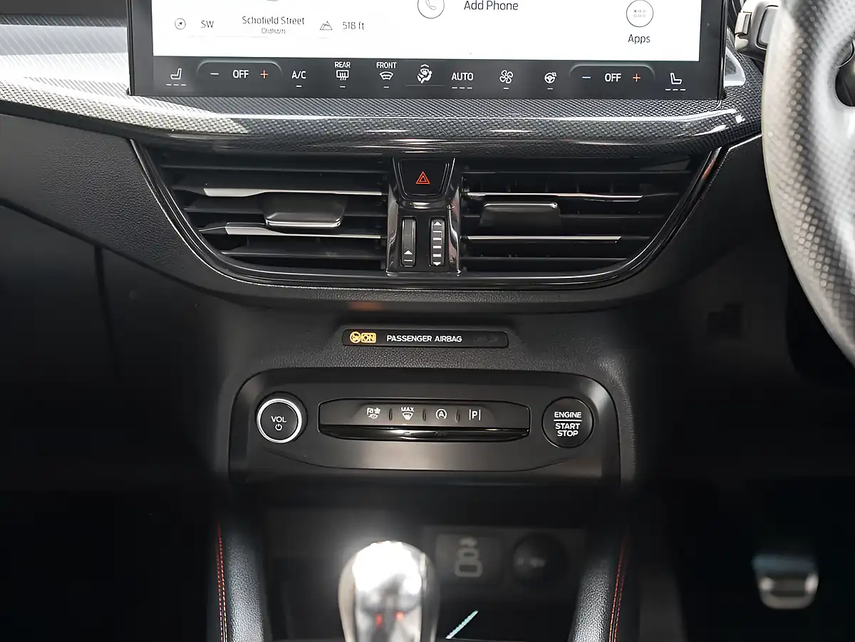 Used 2023 Ford Focus ST-Line X Silver - Interior and Exterior details 12