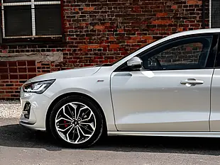 Used 2023 Ford Focus ST-Line X Silver - Interior and Exterior details 13