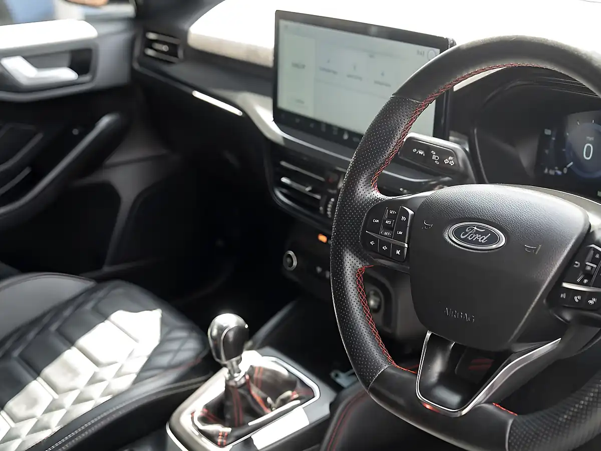 Used 2023 Ford Focus ST-Line X Silver - Interior and Exterior details 2