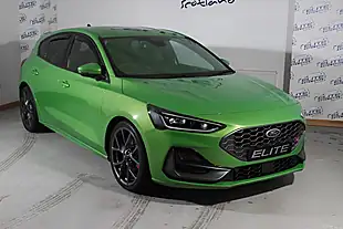 Used 2023 Ford Focus ST Mean Green - Interior and Exterior details 5