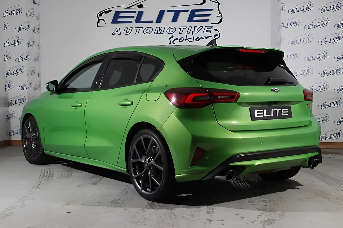 Used 2023 Ford Focus ST Mean Green - Interior and Exterior details 9