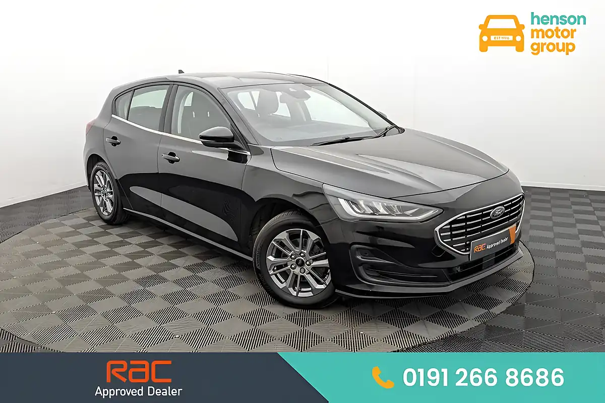 Used 2023 Ford Focus Titanium Agate Black - Front View