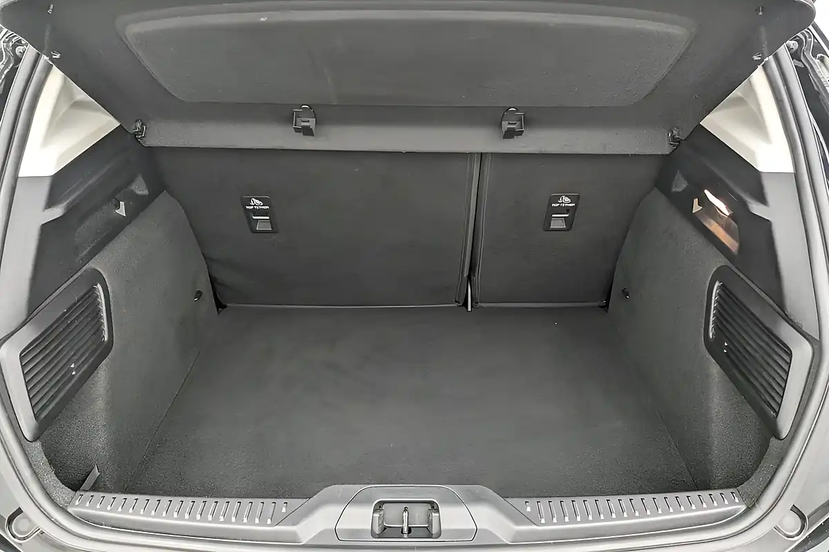 Used 2023 Ford Focus Titanium Agate Black - Interior and Exterior details 11