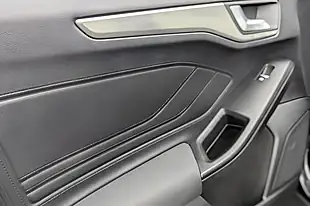 Used 2023 Ford Focus Titanium Agate Black - Interior and Exterior details 13