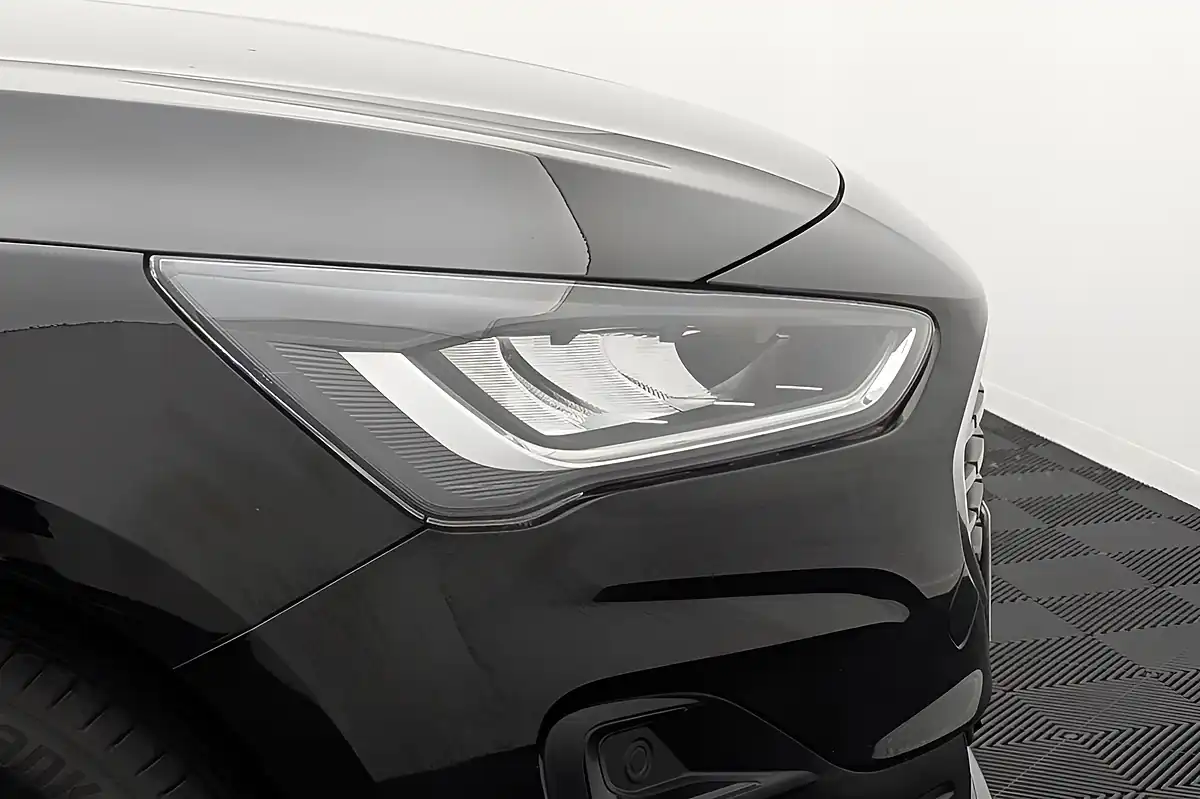Used 2023 Ford Focus Titanium Agate Black - Interior and Exterior details 16